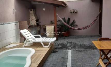 Casa com 4 quartos à venda na João Rodi, 172, Fazenda, Itajaí, 182 m2 por R$ 1.399.000