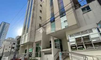 Sala comercial à venda na Rua Protásio Boaventura Caetano, 56, Pioneiros, Balneário Camboriú, 37 m2 por R$ 490.000