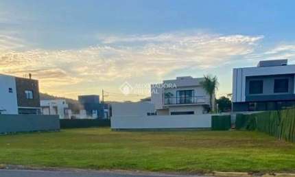 Terreno em condomínio fechado à venda na Rua Ivo José Rebello, 610, Santa Regina, Camboriú, 471 m2 por R$ 1.000.000