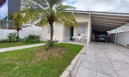 Casa com 3 quartos à venda na bogotá, 123, santa regina, camboriú, 100 m2 por r$ 750.000