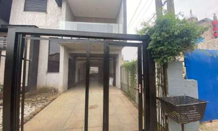 Sobrado com 3 dormitórios para alugar, 239 m² por R$ 4.705,00/mês - Salgado Filho - Gravataí/RS