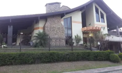 Sobrado com 3 dormitórios para alugar, 500 m² por R$ 10.720,00/mês - Dom Feliciano - Gravataí/RS
