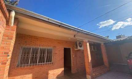 Casa com 3 dormitórios para alugar, 1 m² por R$ 5.245,00/mês - Centro - Gravataí/RS