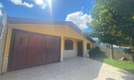 Casa com 4 dormitórios para alugar, 130 m² por R$ 2.336,00/mês - Parque Florido - Gravataí/RS