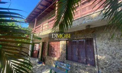 Sobrado com 3 dormitórios à venda, 210 m² por R$ 535.000,00 - Parque Olinda - Gravataí/RS
