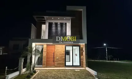 Casa com 3 quartos à venda na Avenida Centenário, Centro, Gravataí