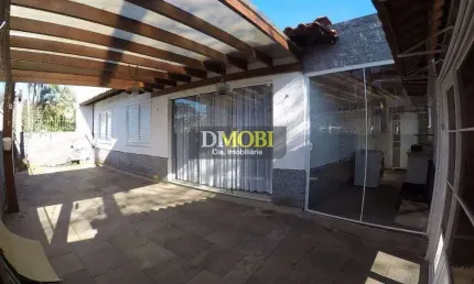 Casa com 2 quartos para alugar na Rua Adib Teixeira Chedid, Centro, Gravataí