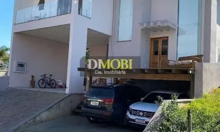 Sobrado com 3 dormitórios para alugar, 270 m² por R$ 8.530,00/mês - Jansen - Gravataí/RS