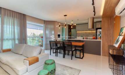 Luxo e Conforto no Ecoville - Edifício Poème by Plaenge - Apartamento com 3 Suítes e 2 Vagas