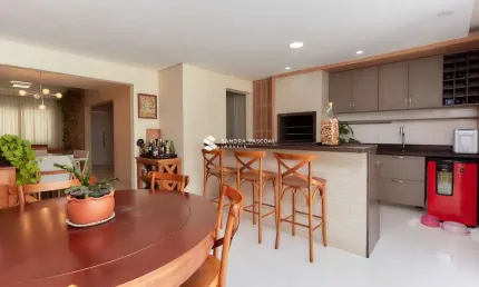 Casa em condomínio fechado com 3 quartos à venda na Rua Maria Luiza Bazzani Natal, 166, Uberaba, Curitiba, 173 m2 por R$ 850.000