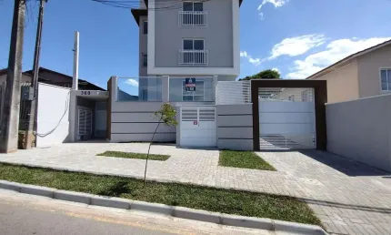 Apartamento com 3 quartos, sendo uma suíte, sacada com churrasqueira e vaga de garagem coberta para