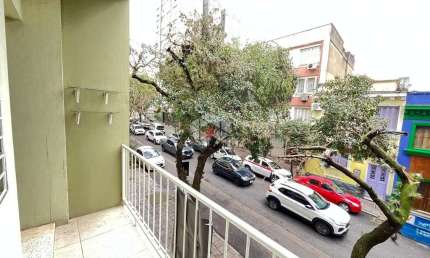 Apartamento com 3 quartos à venda na Rua Duque de Caxias, 707, Centro Histórico, Porto Alegre