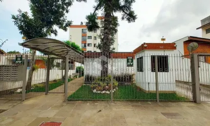 Apartamento de 3 dormitórios reformado no bairro medianeira, em porto alegre