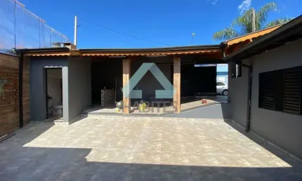 Casa com 2 quartos para alugar no Jardim Itamarati, Botucatu , 100 m2 por R$ 2.250
