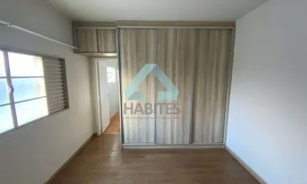 Casa com 3 dormitorios sendo 1 suite e edicula de fundos