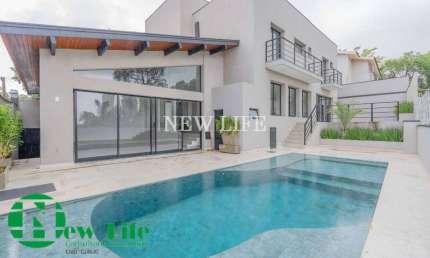 Casa à venda por R$ 5.700.000,00 ou locação R$ 25.000,00 no Morumbi