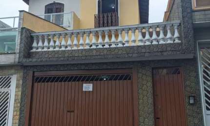 Casa com 3 quartos para alugar na Vila Mazzei, São Paulo 