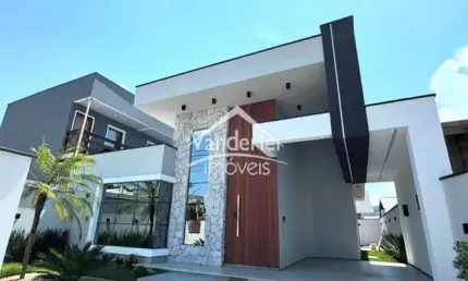 Casa alto padrão no Vale Verde com 03 quartos, suíte, piscina e garagem coberta no bairro Bela Vista em Palhoça - SC
