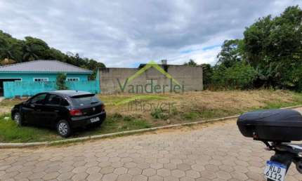 Terreno com 390 m² no Morro da Boa Vista em Biguaçu - SC
