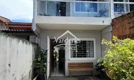 Sobrado de 02 quartos na Guarda do Cubatão em Palhoça - SC