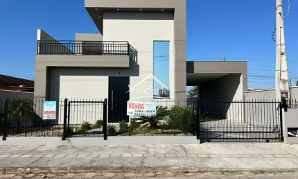 Ampla casa duplex com vista para o Cambirela com 03 quartos sendo 01 suíte na Guarda do Cubatão em Palhoça - SC