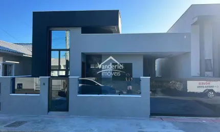Casa no Lot Vale Verde  com 03 quartos, sendo 01 suíte no bairro Bela Vista em Palhoça - SC