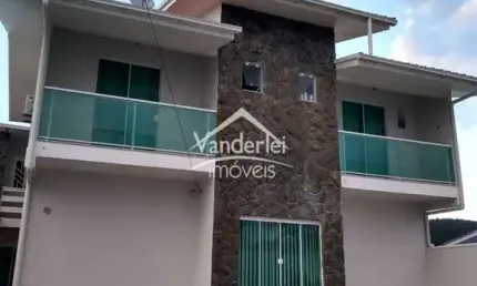 2 sobrados no terreno com piscina na Guarda do Cubatão em Palhoça-SC