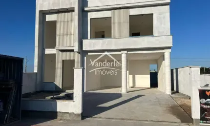 Casa Duplex no Lot Villa Toscana com com 03 quartos, sendo 01 suíte no bairro Nova Palhoça em Palhoça - SC