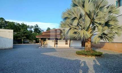Casa para Venda em Jaraguá do Sul / SC no bairro Barra do Rio Cerro