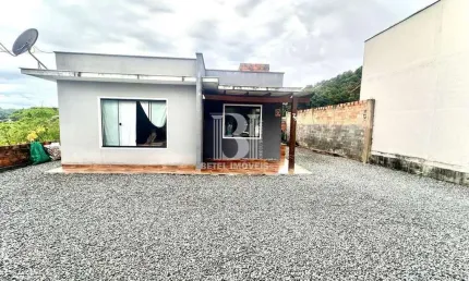 Casa com 3 quartos à venda no Jaraguá 99, Jaraguá do Sul 