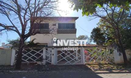 Casa com 4 quartos à venda na Rua 32, Jardim Goiás, Goiânia