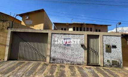 Sobrado à venda no Jardim Santo Antônio - Goiânia/GO