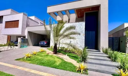 Casa em condomínio fechado com 4 quartos à venda no Jardins França, Goiânia 