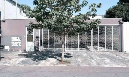 Casa com 3 quartos à venda na Avenida Décima Avenida, Setor Leste Vila Nova, Goiânia