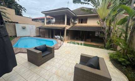 Sobrado RESIDENCIAL OU COMERCIAL - Setor Sul - Goiânia/GO