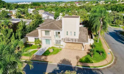 Casa em condomínio fechado com 4 quartos à venda na Avenida Diógenes Dolival Sampaio, Jardins Paris, Goiânia