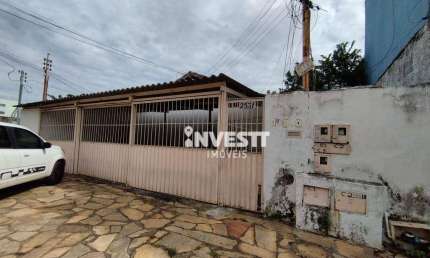 Casa com 2 quartos para alugar na Praça Universitária, Setor Leste Universitário, Goiânia
