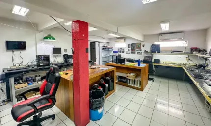 Sala comercial com 4 salas para alugar no Victor Konder, Blumenau 