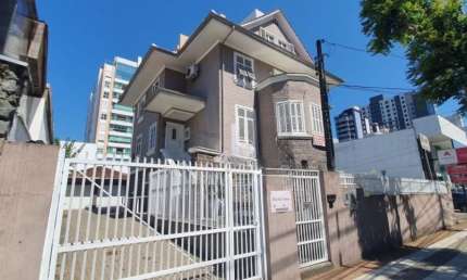 Alugo Andar Inteiro com 06 Salas, Casa Comercial - Jardim Blumenau