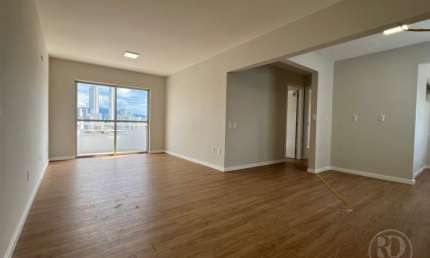 Apartamento semi mobiliado para locação no bairro Victor Konder