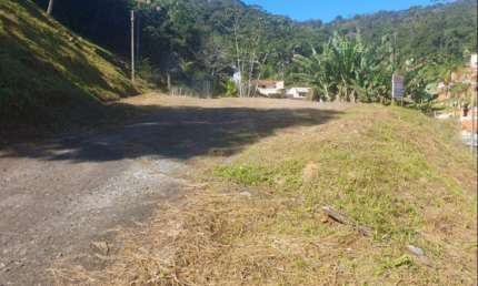 Vendo amplo terreno bairro Garcia - Seu Próximo Empreendimento
