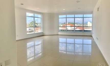 Sala comercial com 1 sala para alugar na Rua Augusto Beduschi, 1, Centro, Gaspar