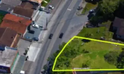 Vendo Amplo Terreno, Avenida Brasil - Bairro Ponta Aguda