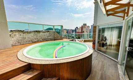 Vendo Excelente Cobertura Duplex, 04 Quartos, Bairro Vila Nova - Blumenau