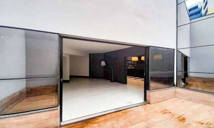 Vendo Linda Sala Comercial Térrea com 71m², Bairro Garcia