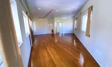 Alugo Sala Comercial Bem Localizada, Bairro Velha - Blumenau