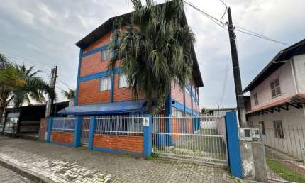 Vendo Excelente Galpão com 03 Pavimentos, Bairro Itoup. Norte