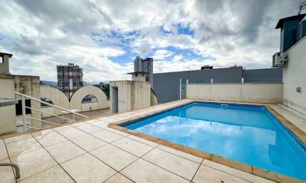 Vendo Cobertura Duplex, 4 Suítes - Bairro Victor Konder
