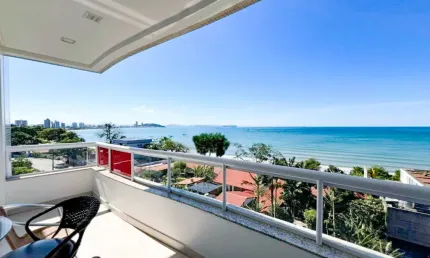 Vendo Lindo Apartamento Frente Mar, 03 Quartos - Cidade de Penha