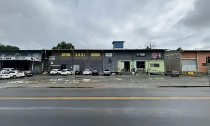 Alugo Galpão com 350m², Bairro Itoupava Central - Blumenau